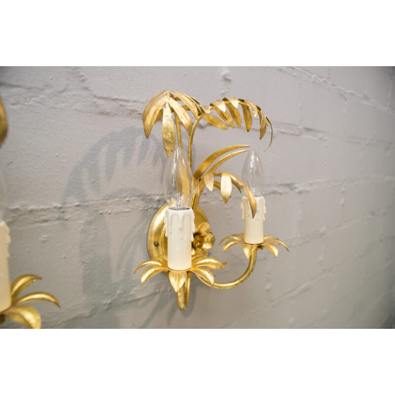 Ein Paar Vintage-Palm-Wandleuchten in Gold von Hans Kögl