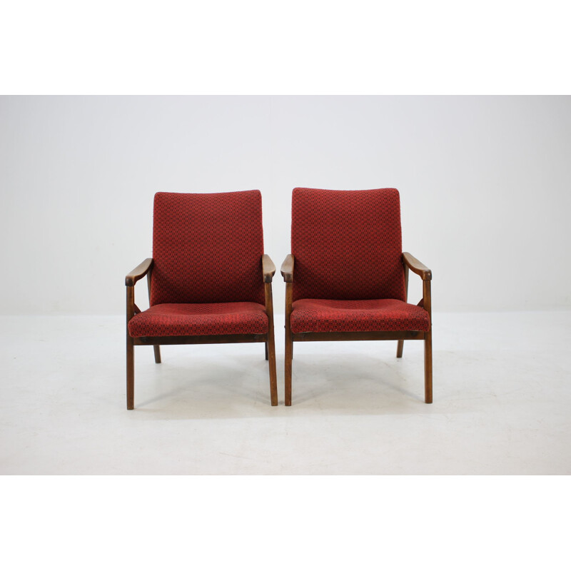 Pair of vintage armchairs in red fabric