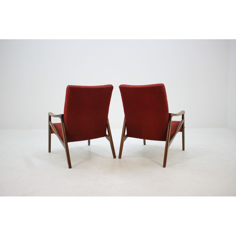 Pair of vintage armchairs in red fabric