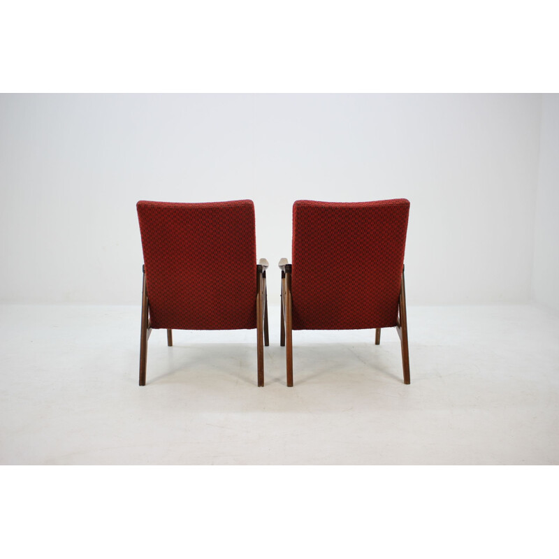 Pair of vintage armchairs in red fabric