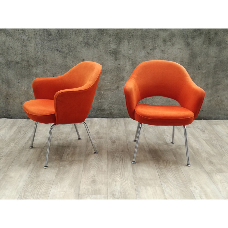 Pair of Conference chairs by Eero Saarinen for Knoll