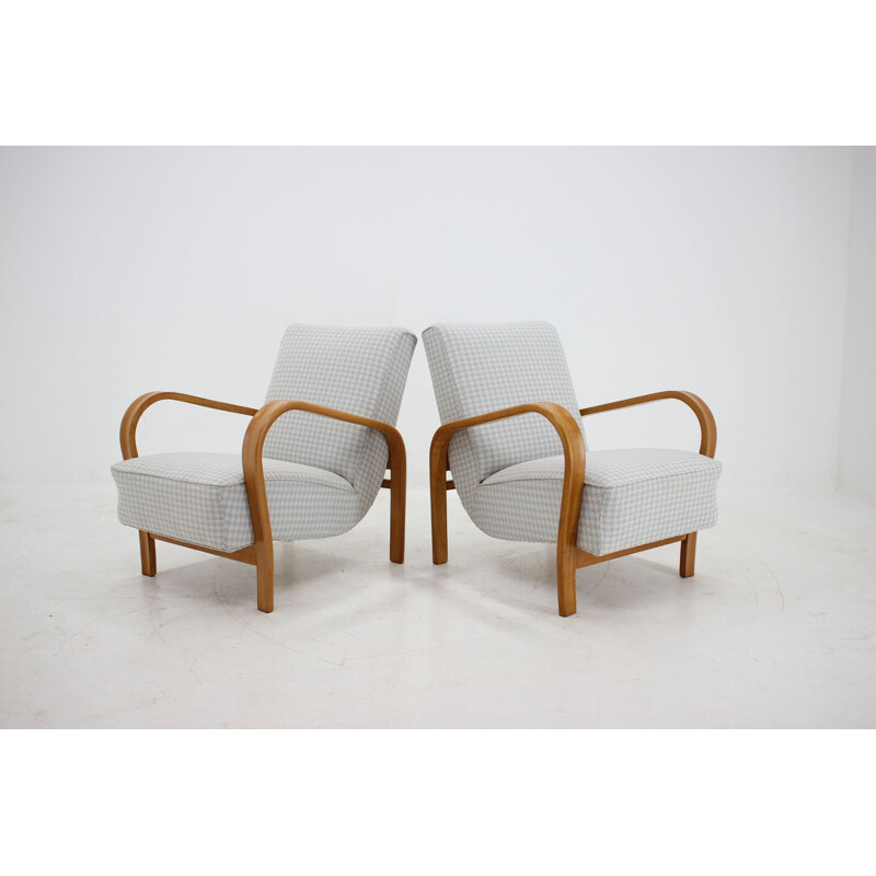 Ensemble de 2 fauteuils vintage de Karel Koelka, Antonin Kropàek 1950