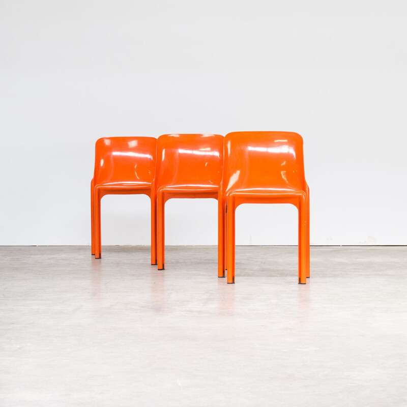 Ensemble de 3 chaises vintage Selene de Vico Magistretti pour Artemide années 1960