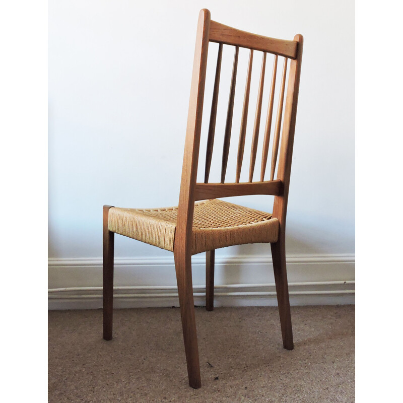 Ensemble vintage de 4 chaises de salle à manger en corde de teck et de papier