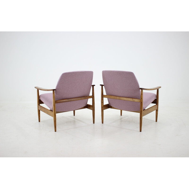 Vintage pair of armchairs from the 60s