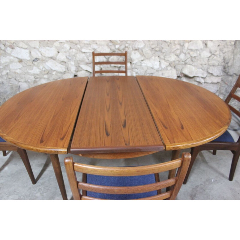 Vintage dining table teak round with extension Fresco by G-Plan 1960s