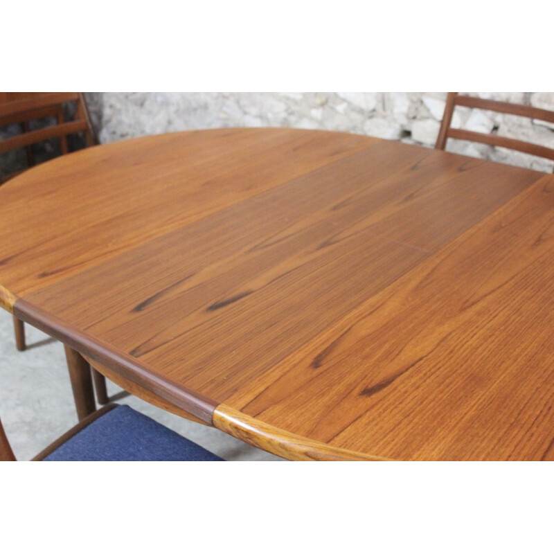 Vintage dining table teak round with extension Fresco by G-Plan 1960s