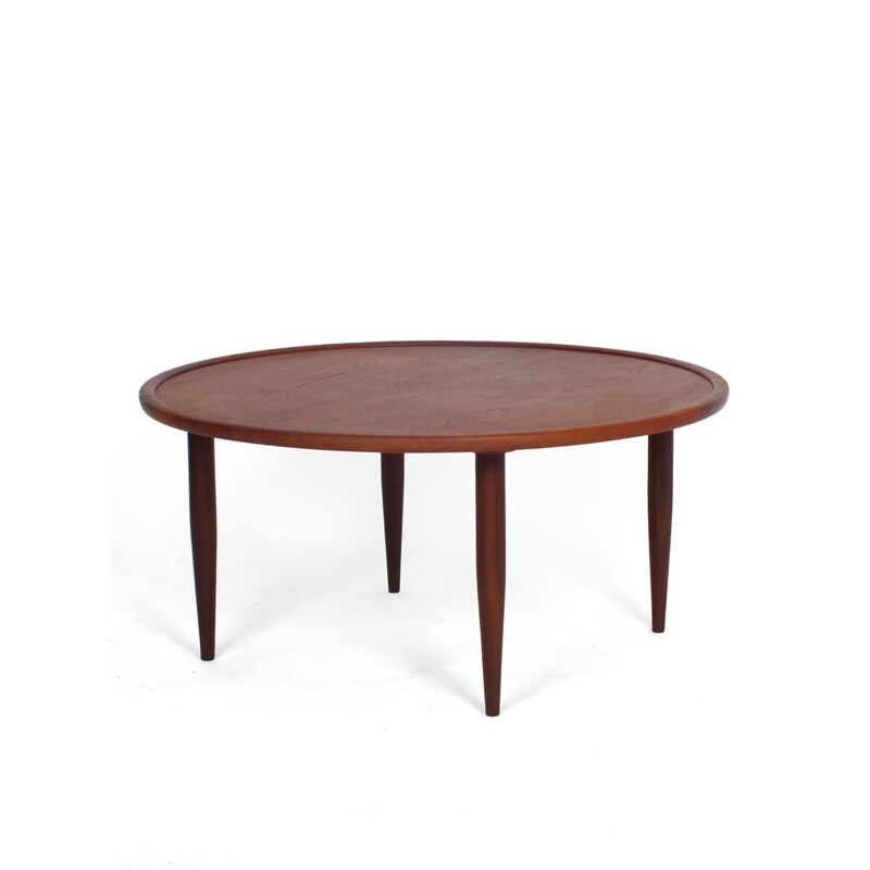 Vintage coffee table round in teak 1960s