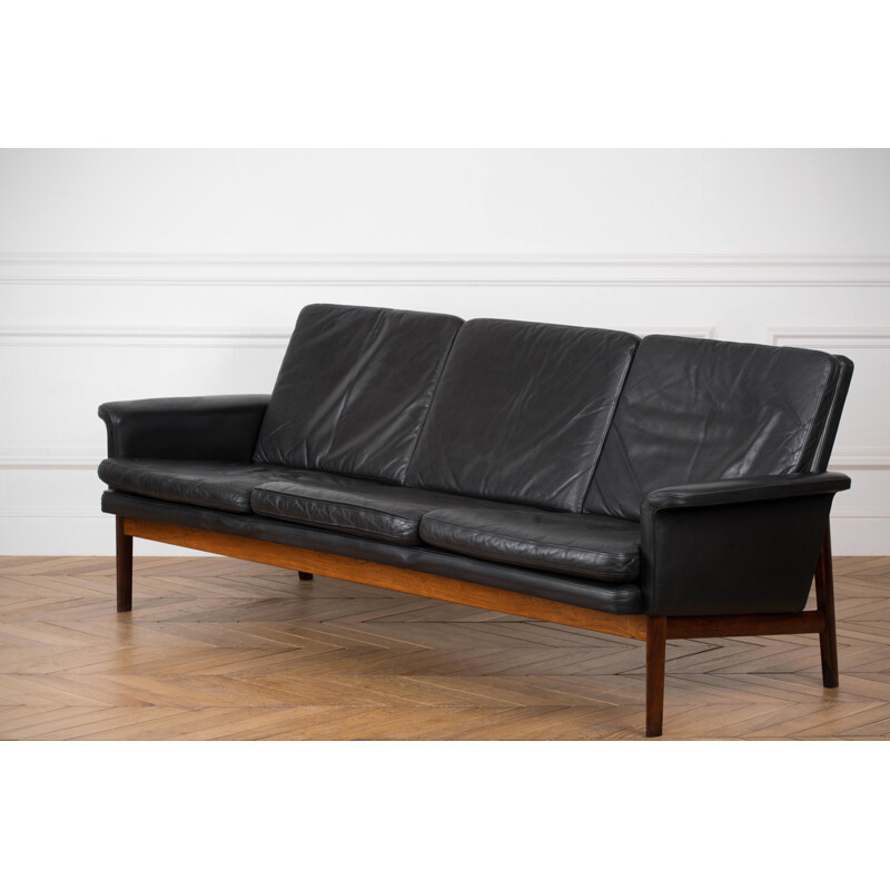 Canapé vintage en cuir noir et palissandre par Finn Juhl, modèle 218