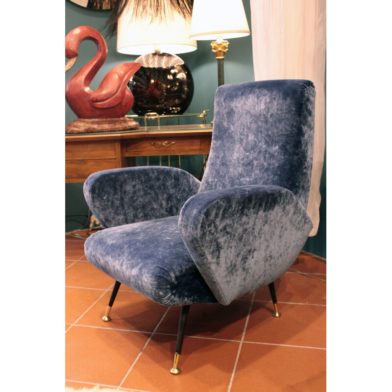 Pair of vintage Italian armchairs in blue velvet and brass