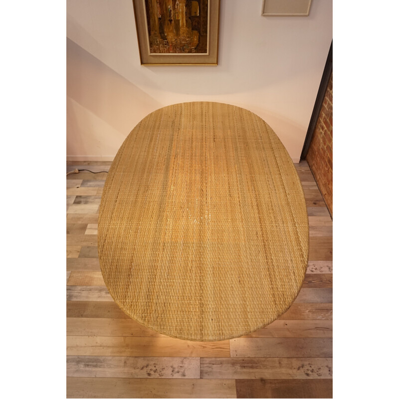 Vintage oval dining table in rattan 
