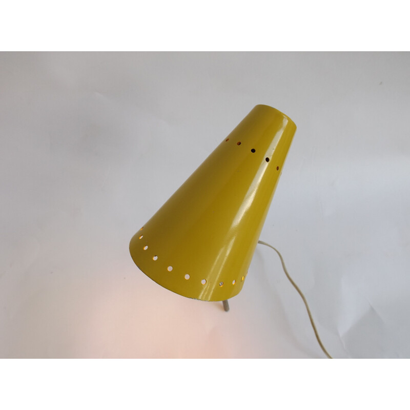 Lámpara de mesa italiana vintage de metal amarillo