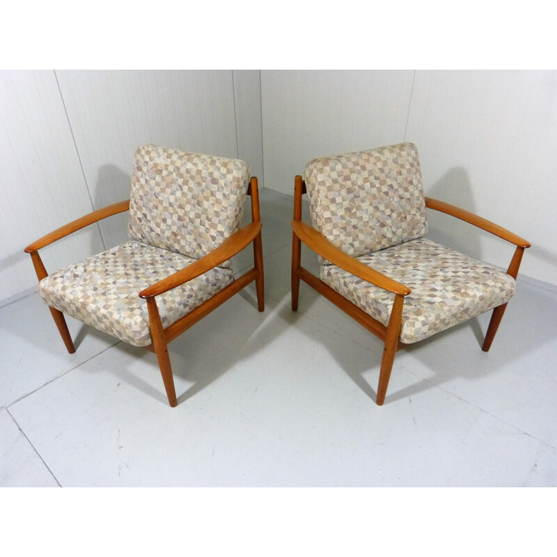 France & Son easy chairs in teak and fabric, Grete JALK - 1960s