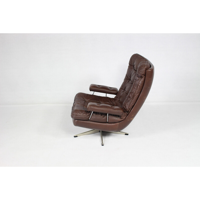 Fauteuil danois pivotant vintage en cuir marron