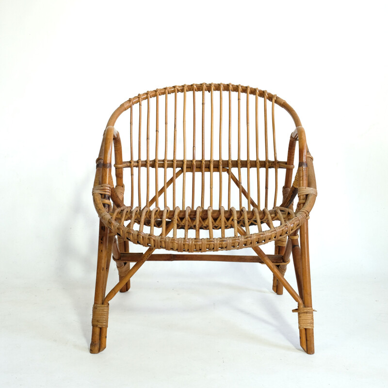 Vintage basket armchair in rattan
