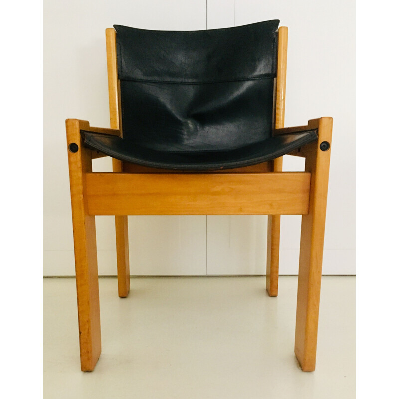 Set of 6 vintage chairs in black leather by Ibisco