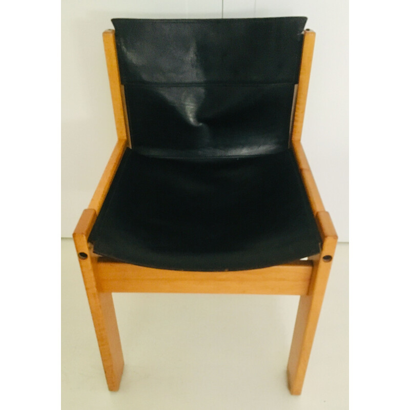 Suite de 6 chaises vintage en cuir noir par Ibisco