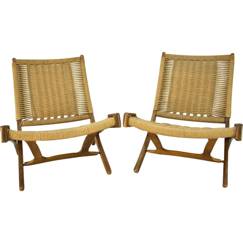 Pair of vintage folding chairs in rope