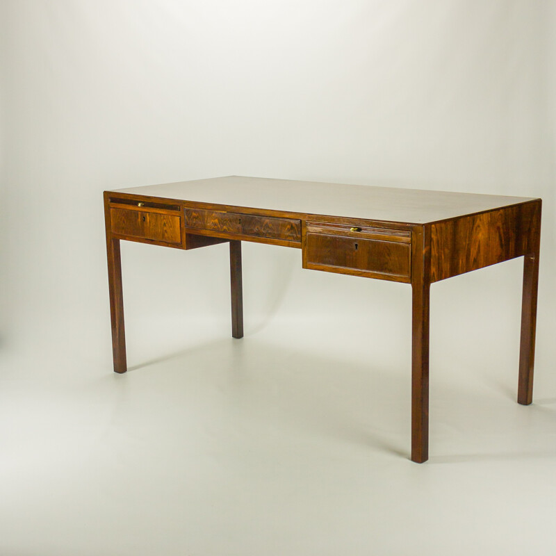 A.J. Iversen rosewood desk, Ole WANSCHER - 1950s