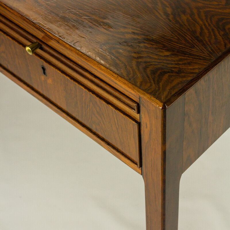 A.J. Iversen rosewood desk, Ole WANSCHER - 1950s