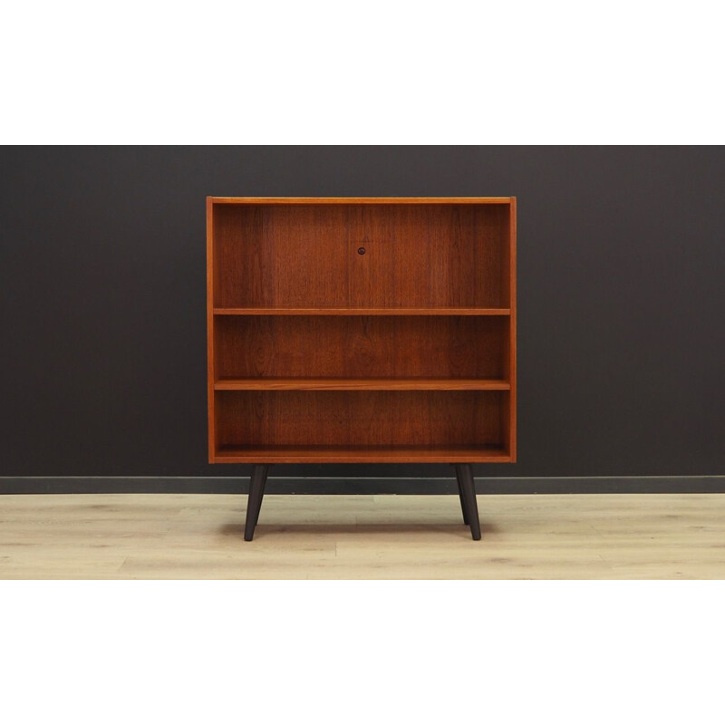 Danish vintage bookcase in teak