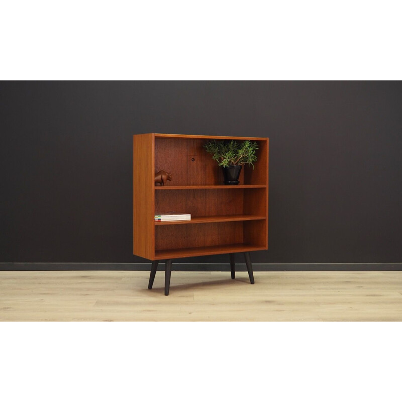 Danish vintage bookcase in teak