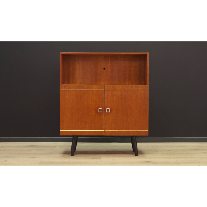 Danish vintage bookcase in teak