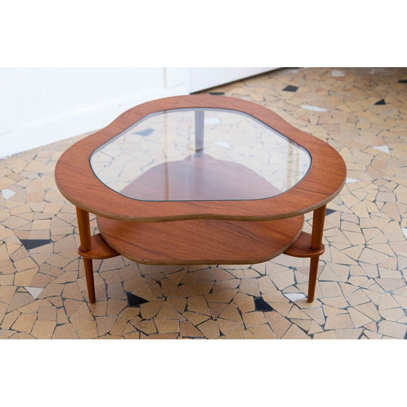 Vintage 3 legs coffee table from the 60's