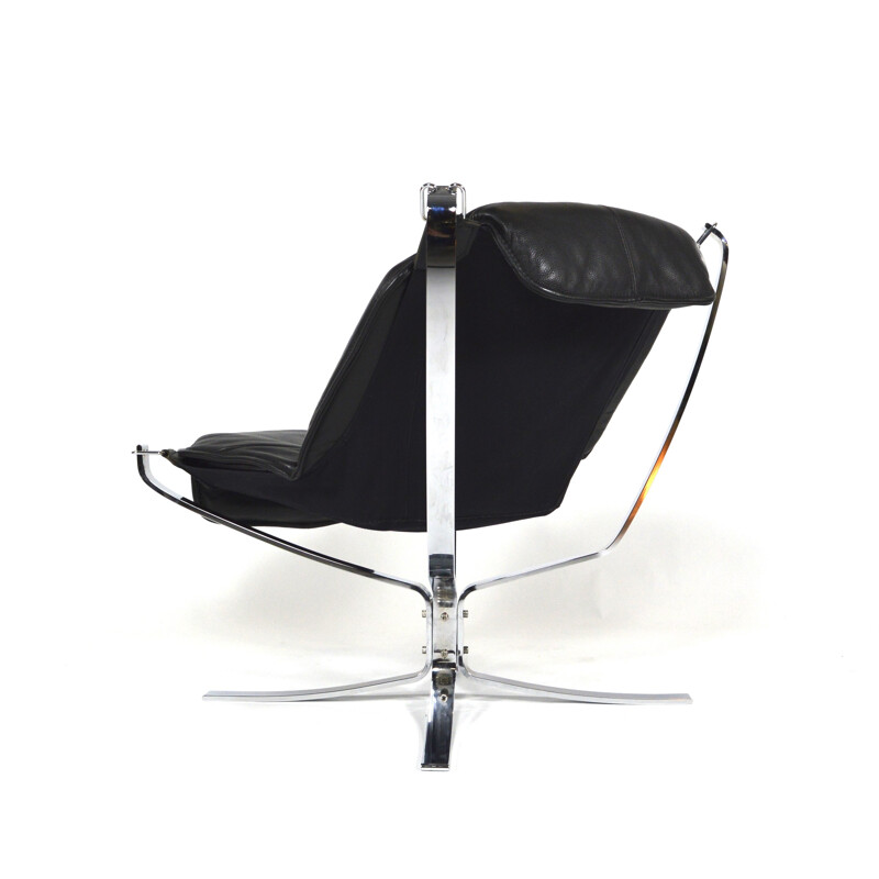 Vatne Møbler Falcon chair in leatherette, Sigurd RESSELL - 1970s