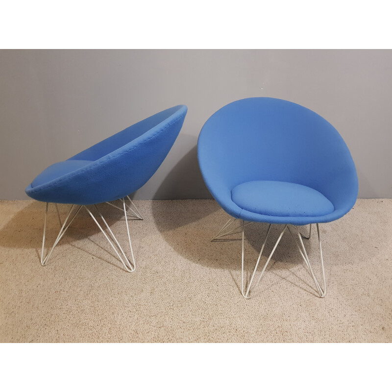 Paire de fauteuils bas vintage bleus 1950