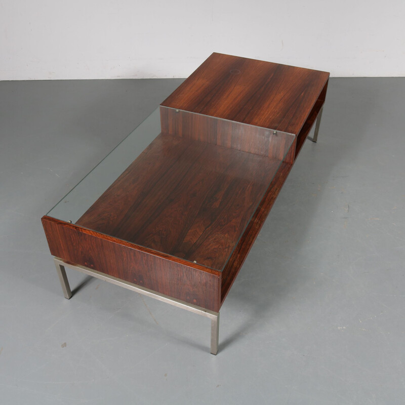 Vintage coffee table in rosewood by Gelderland in the Netherlands 1960s 