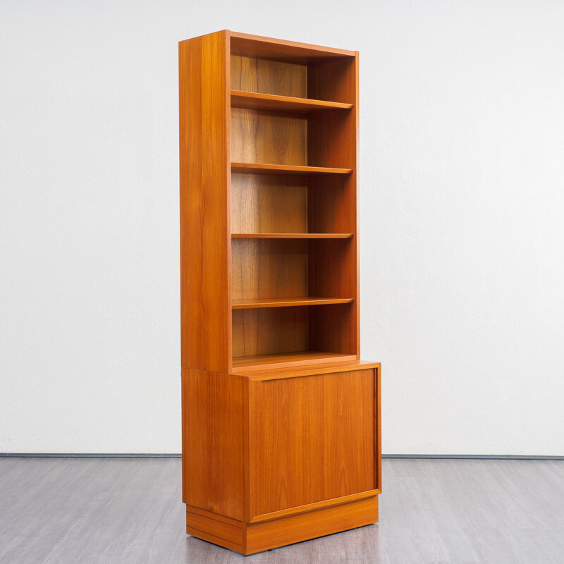 Vintage bookcase in teak by Hundevad Denmark 1960s 