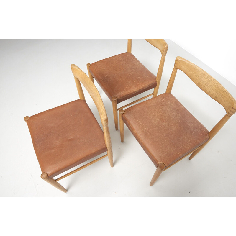 Set of 5 vintage dining chairs in oak by H.W. Klein for Bramin Denmark 1960s