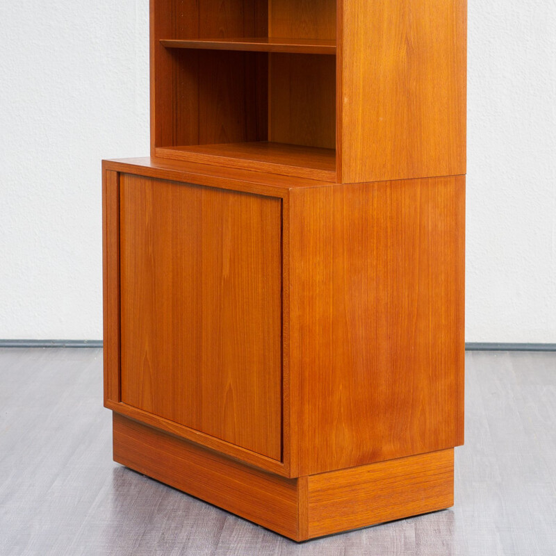 Vintage bookcase in teak by Hundevad Denmark 1960s 