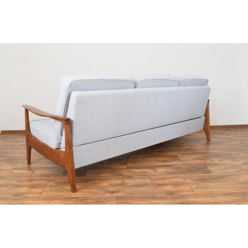 Vintage sofa by Eugen Schmidt for Soloform