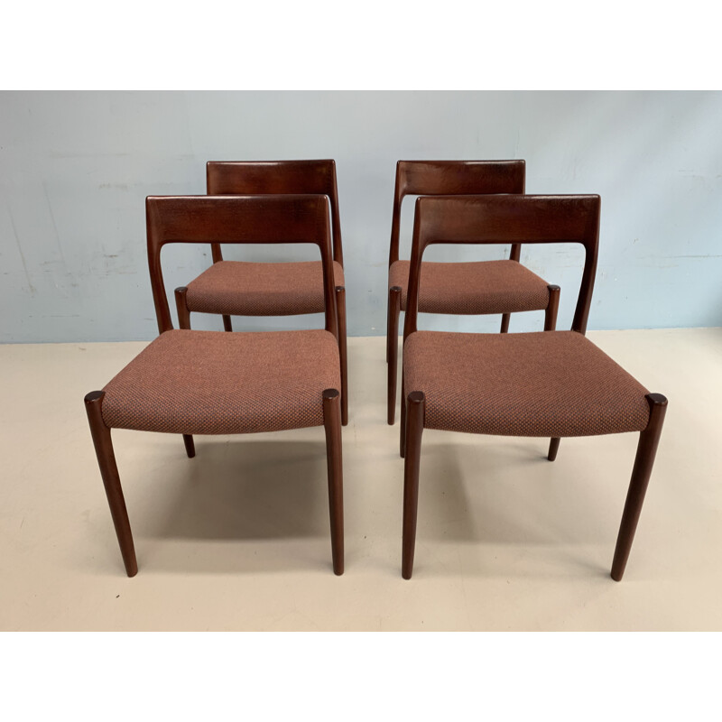 Set of 4 vintage rosewood chairs by N.O.Moller 1960