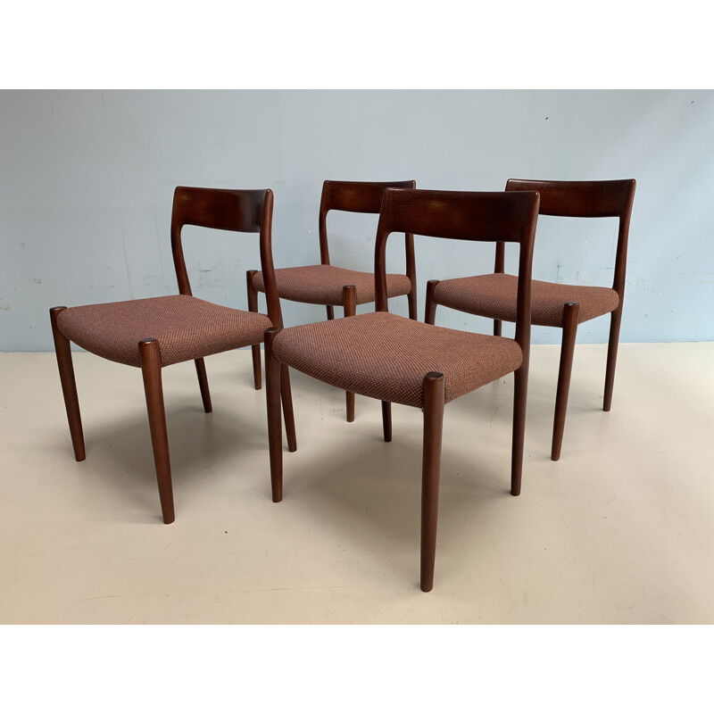 Set of 4 vintage rosewood chairs by N.O.Moller 1960