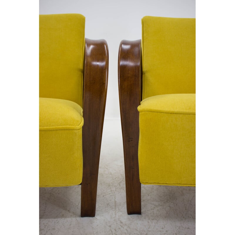 Pair of yellow armchairs by Karel Kozelka and Antonin Kropacek