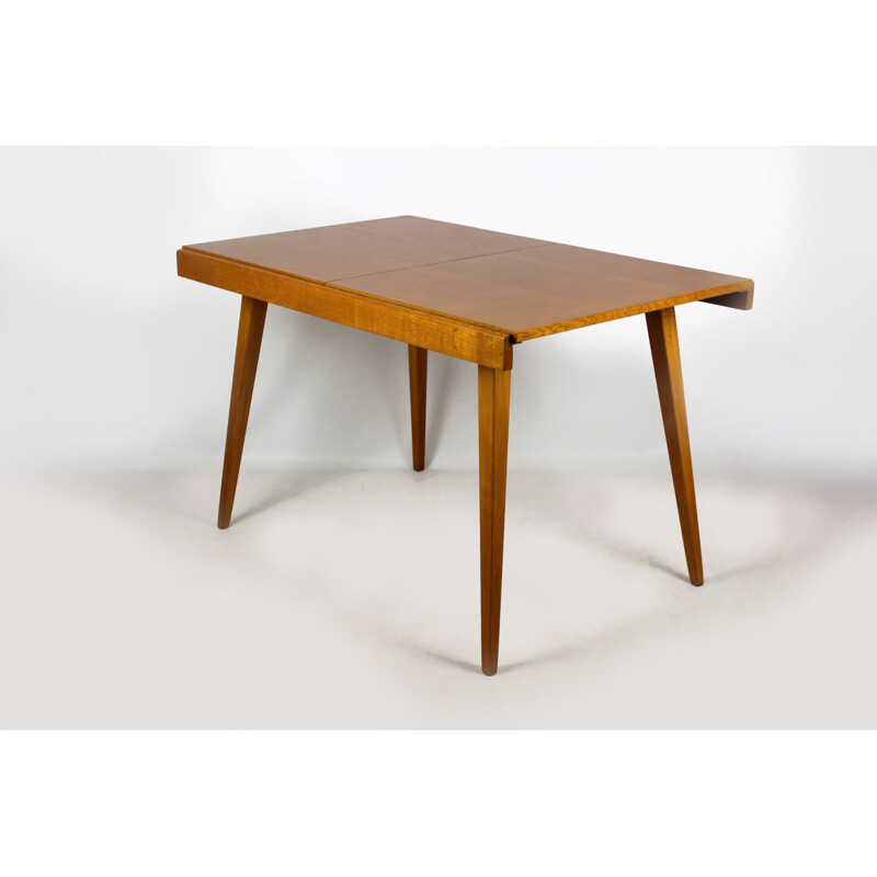 Vintage dining table extendable in oak by Frantisek Jirak for Tatra, 1960s 