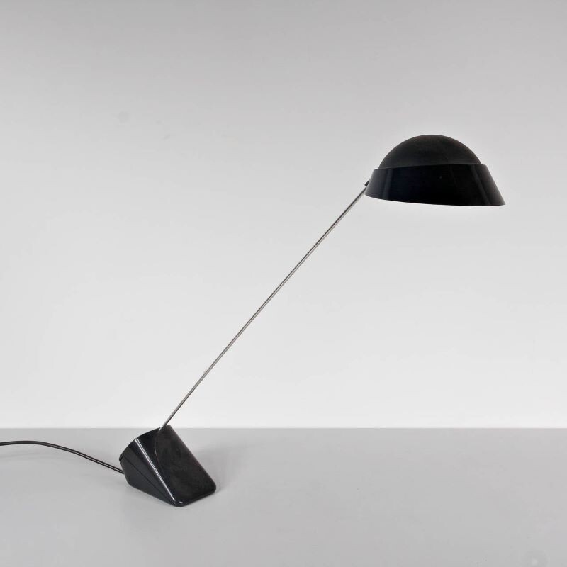Vintage Ipotenusa 630 desk lamp  designed by Achille Castiglioni, by Flos