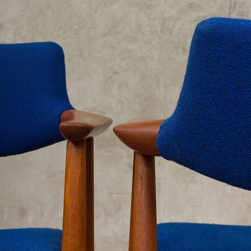 Pair of blue wool armchairs by Erik Kirkegaard, 1950