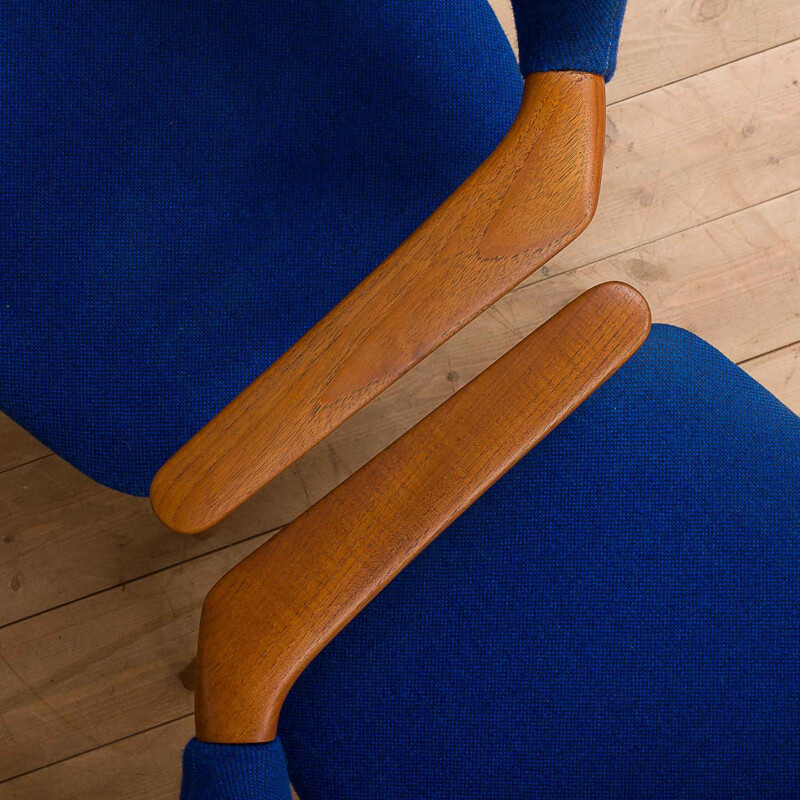 Pair of blue wool armchairs by Erik Kirkegaard, 1950