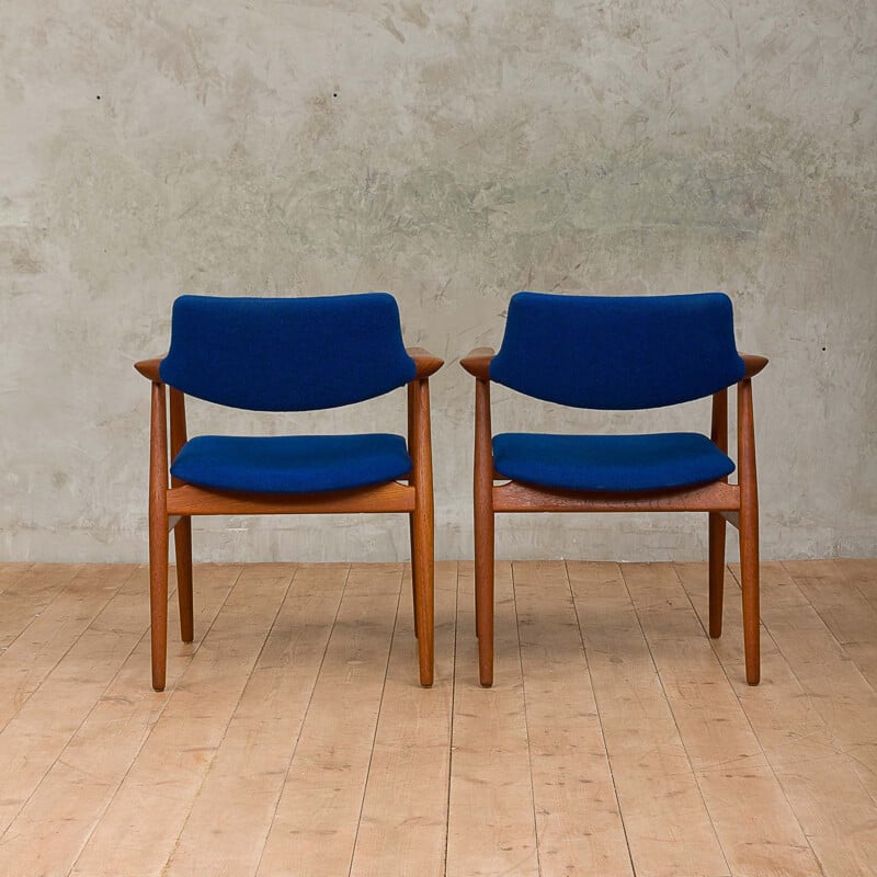 Pair of blue wool armchairs by Erik Kirkegaard, 1950