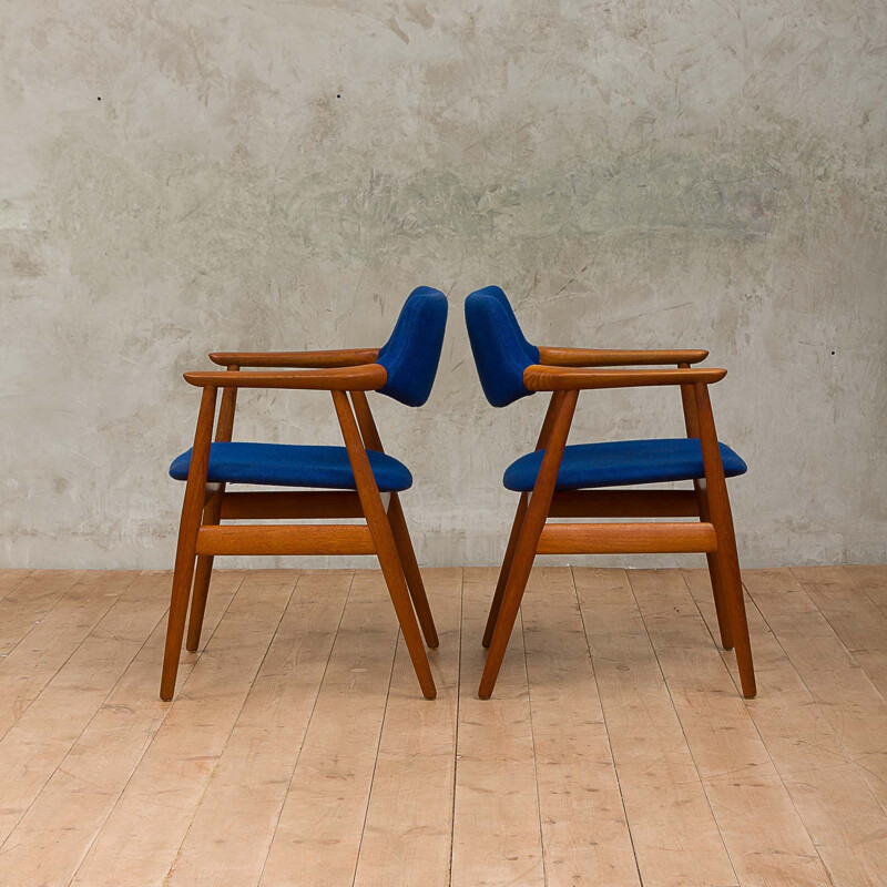 Pair of blue wool armchairs by Erik Kirkegaard, 1950