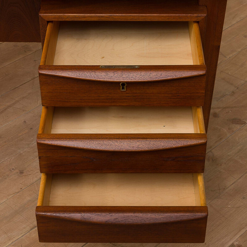 Vintage danish desk in teak from the 60s