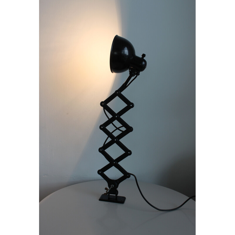 Lampe vintage ciseaux noire Kaiser Idell 6718 de Christian Dell