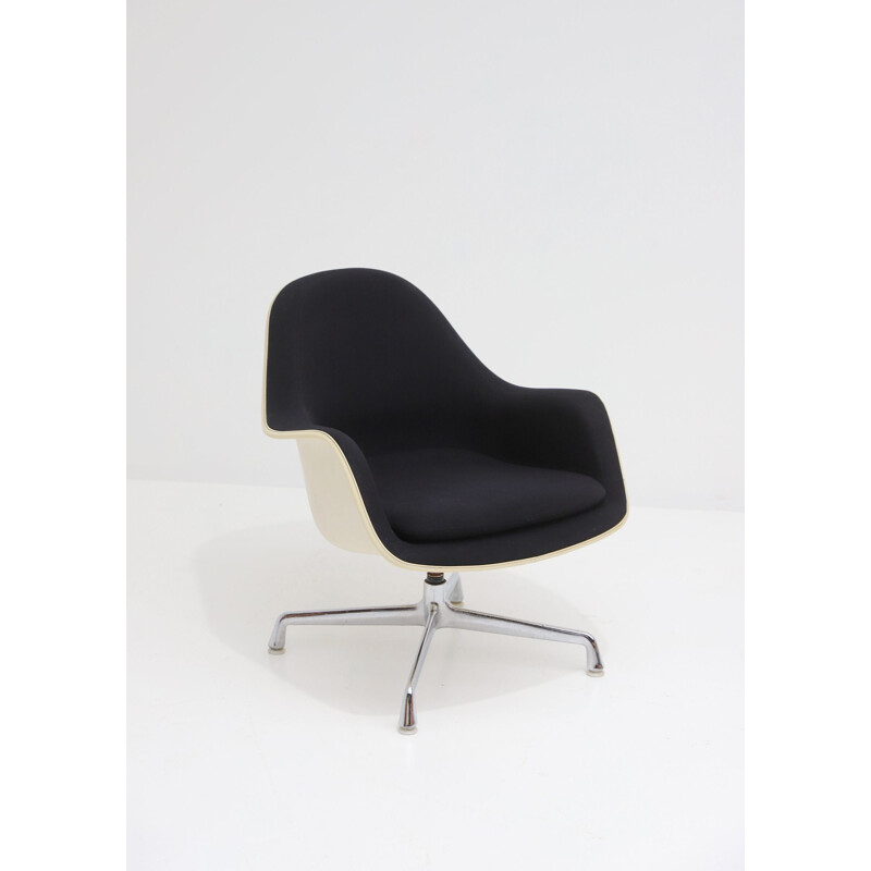 Ensemble de 4 fauteuils pivotants vintage EC175-8 par Charles et Ray Eames pour Herman Miller