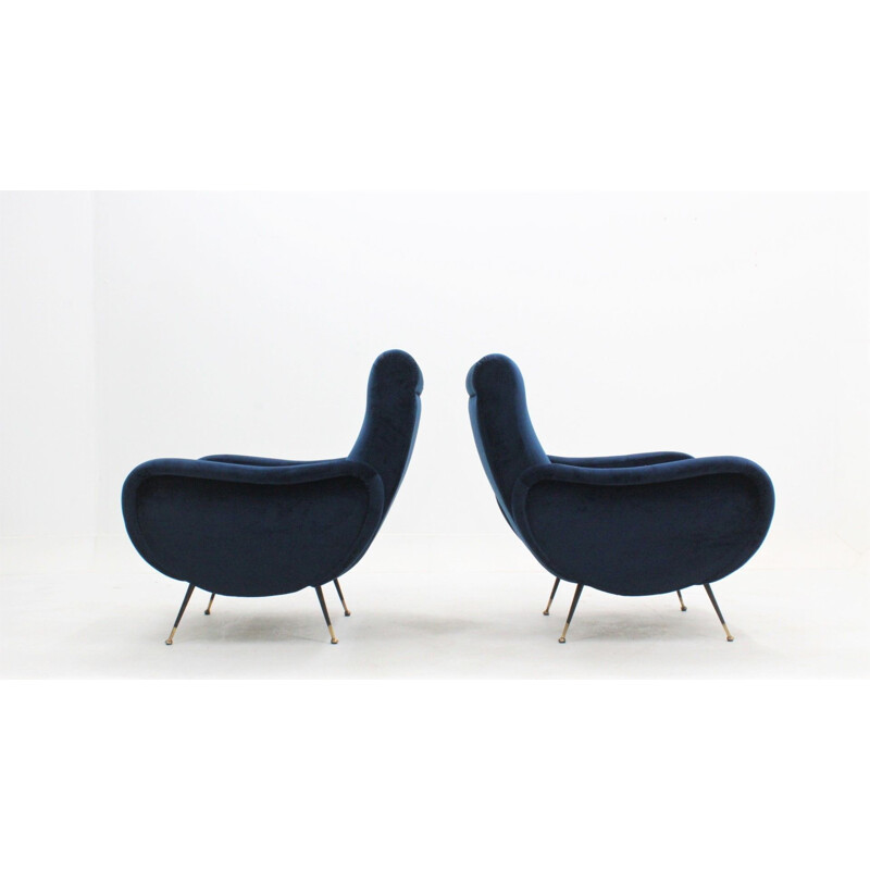 Pair of vintage Italian armchairs in blue velvet