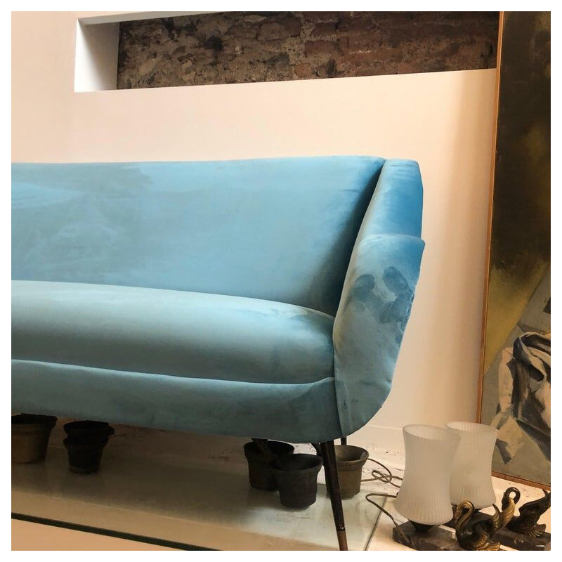 Italian vintage sofa in blue velvet