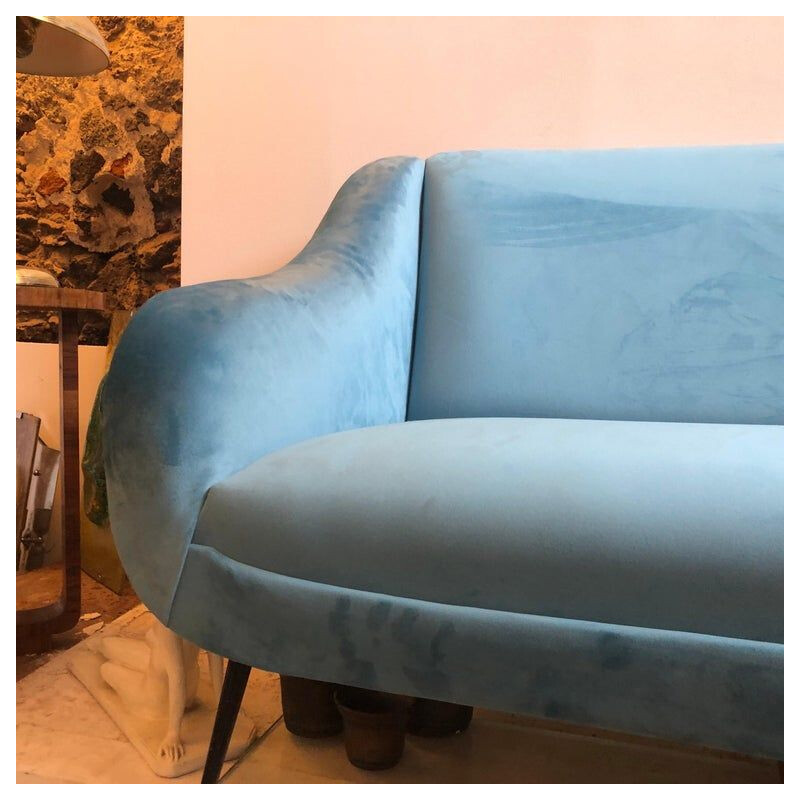 Italian vintage sofa in blue velvet